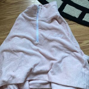 ‘Baby’ Pink Long sleeved cropped top Forever 21